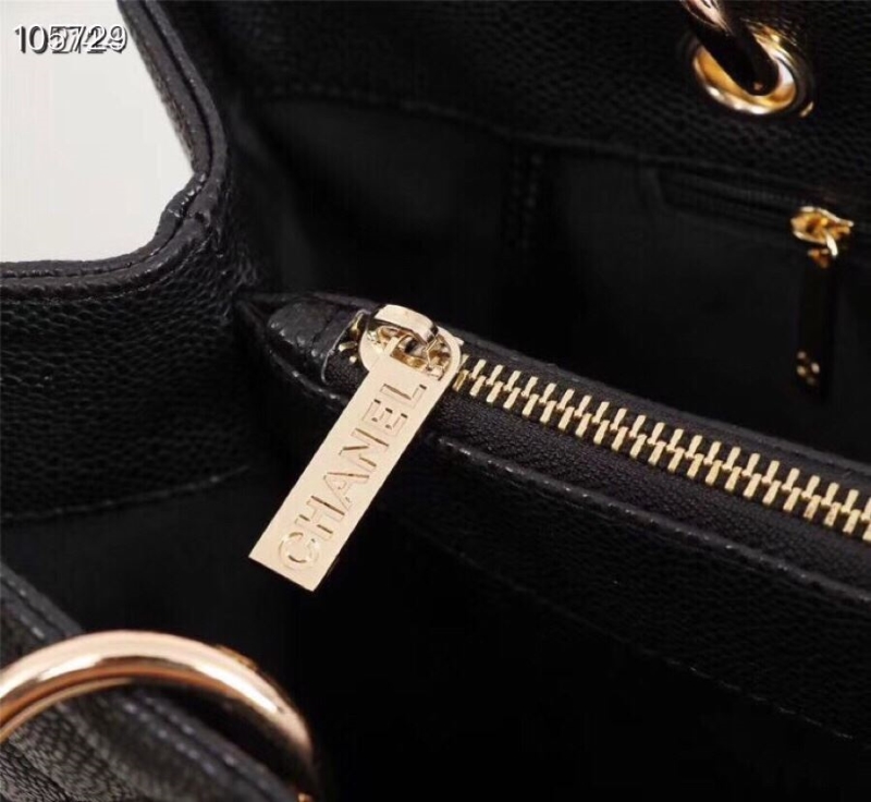 Ch**el shopping bags